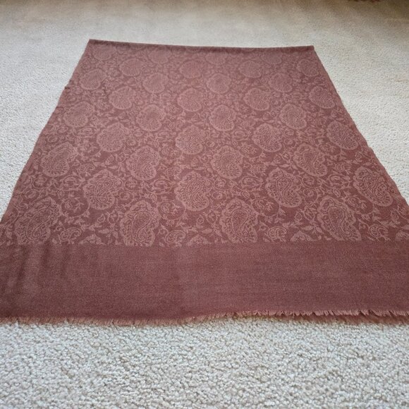 NWOT Cashmere Jacquard Lightweight Scarf Milk Chocolate - Picture 3 of 10